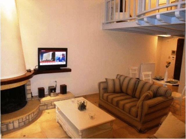 Giogarakis Suites Eleonas Zimmer foto